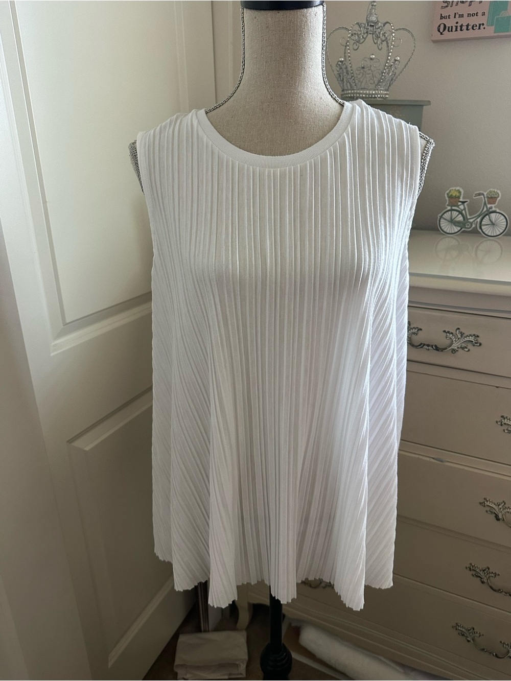 Philosophy White Pleated Sleeveless Top